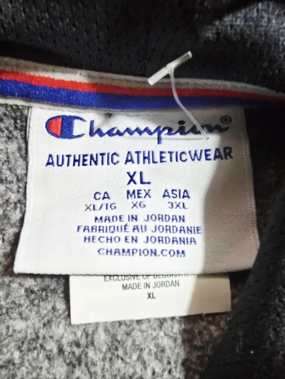 Champion Hoodie Gray Script Logo Men’s XL Textured Knit Pullover Sweatshirt - Picture 5 of 5